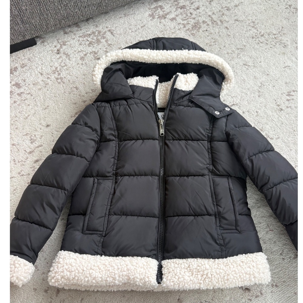 Sam Edelman Kids Black Faux Fur Trim Star Puffer Jacket Hooded Size 5/6